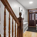 Oakland, Pittsburgh !A Modern And Stylish Private Bedroom With Shared Bathroom